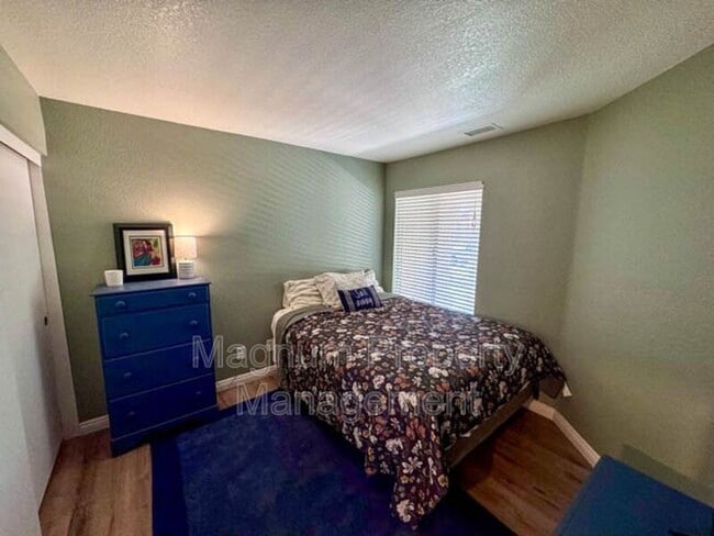 Building Photo - 25211 Corte Sombrero