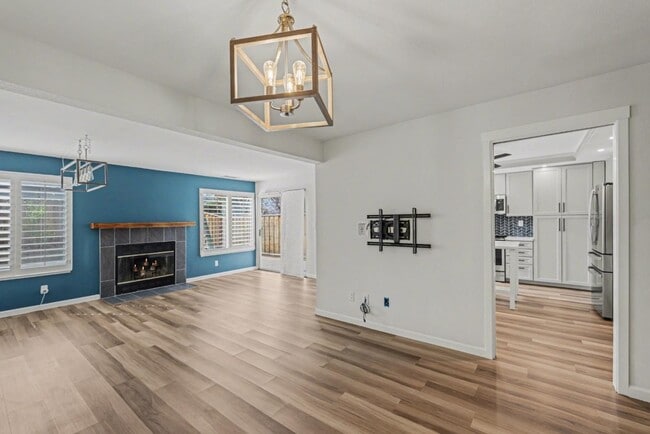 Building Photo - 169 Heron Dr