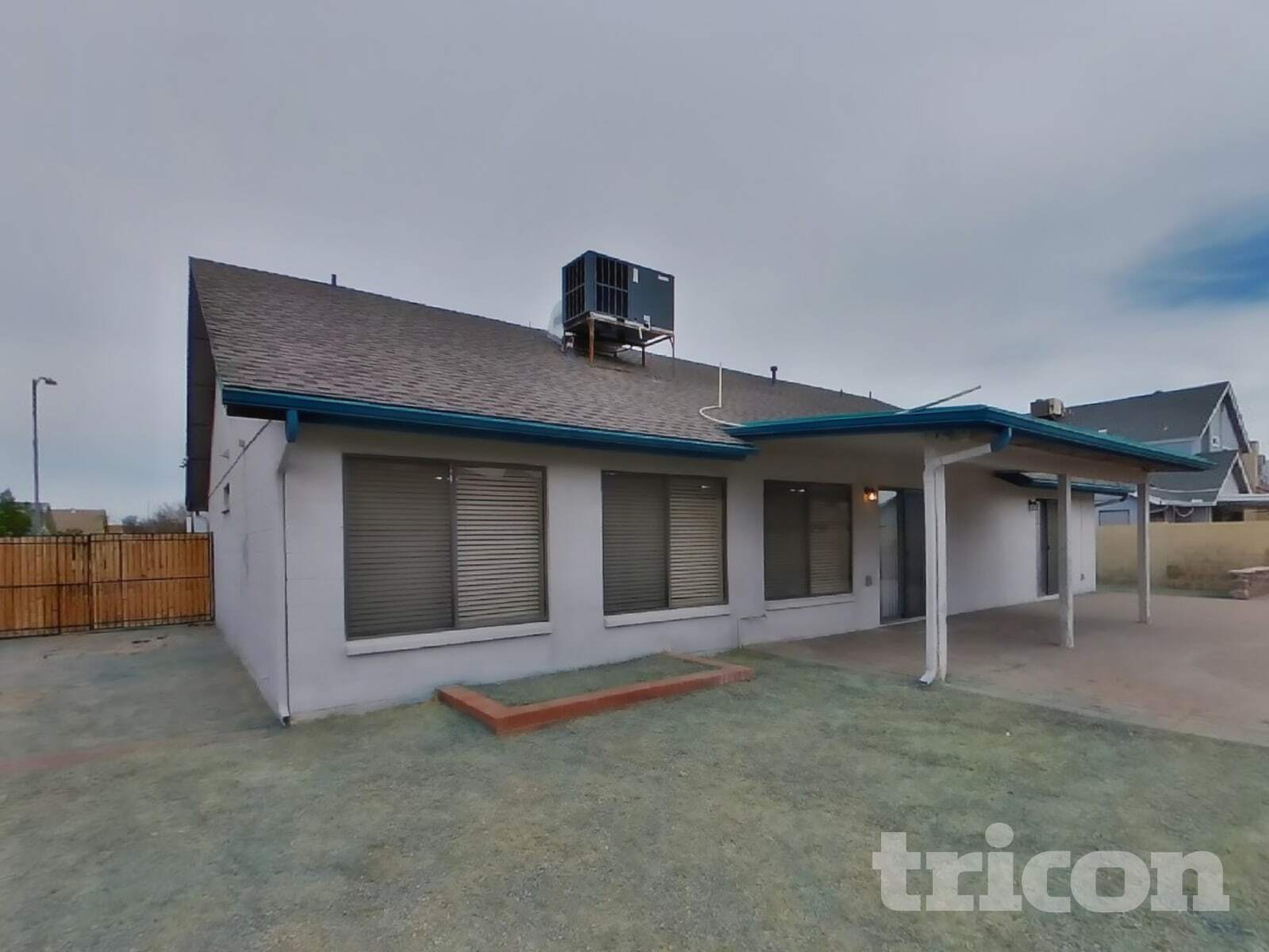 Building Photo - 7631 W Cheryl Dr