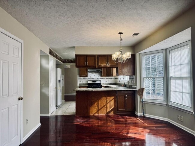 Building Photo - 3624 Manchester Dr