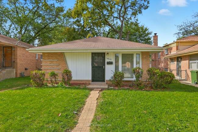 Primary Photo - 14616 Kimbark Ave