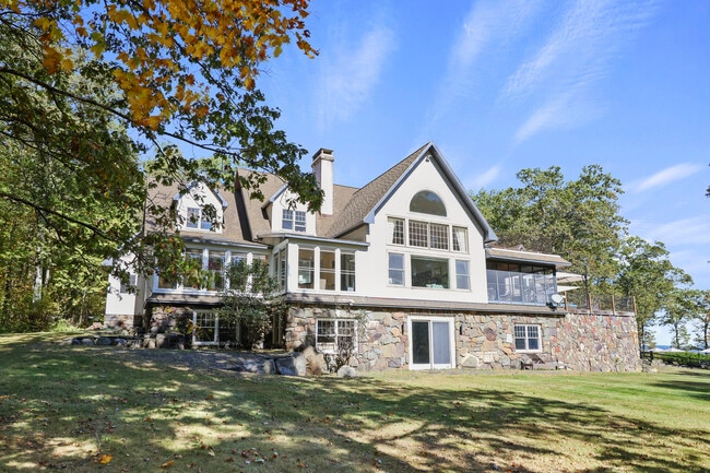 Building Photo - 36 Millard Rd