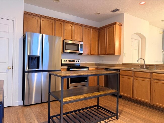 Building Photo - 4212 Bismarck Palm Dr