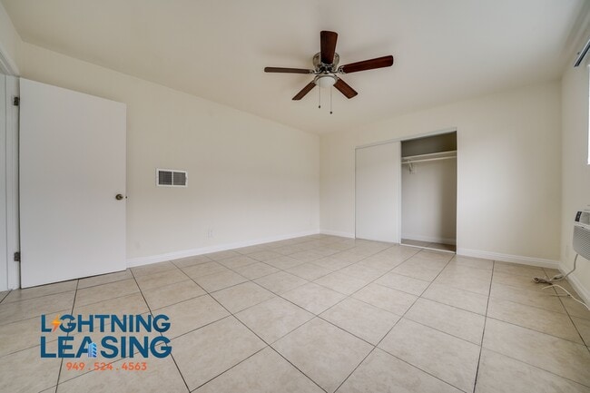 Building Photo - 8140 Langdon Ave