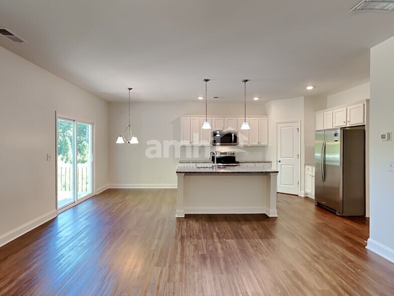 Building Photo - 5115 Hudson Vly Dr