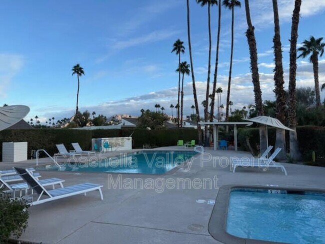 Building Photo - 72730 Mesquite Ct