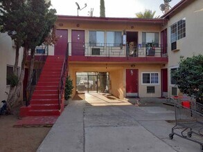 Building Photo - One Bedroom - Panorama City