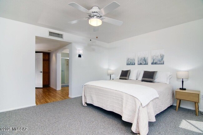 Building Photo - 14582 N Alamo Canyon Dr