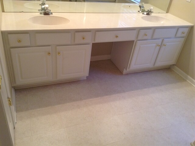 Building Photo - 8510 Heron Glen Drive