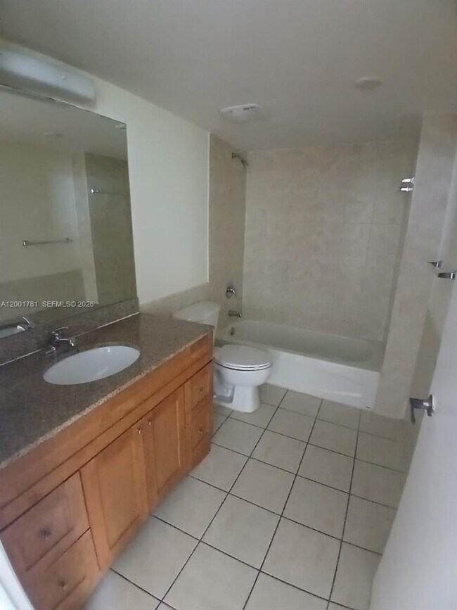 Building Photo - 219 NW 12th Ave