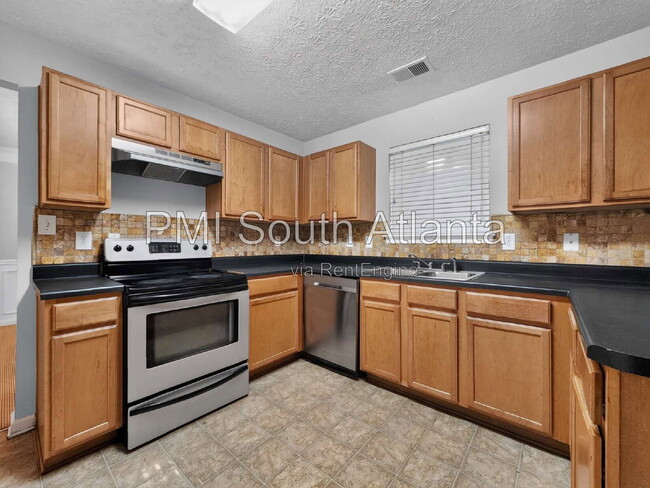Building Photo - 5722 Shoals Pl Trail