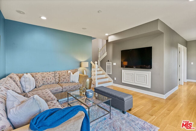 Building Photo - 1861 Bel Air Rd