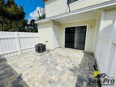 Building Photo - 480 Reed Canal Rd