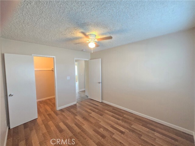 Building Photo - 811 Orchid Ct
