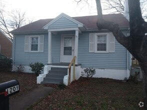 Building Photo - Cozy 2-Bedroom Home for Rent in Burlington!