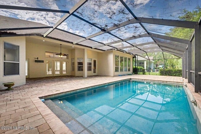 Building Photo - 337 S Mill View Way