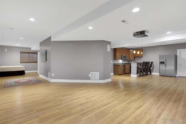 Building Photo - 4830 S Odessa St