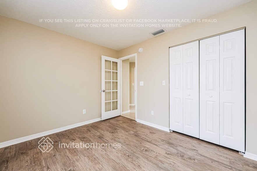 Building Photo - 1654 Wakefield Dr