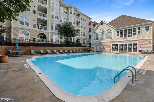 Building Photo - 4551 Strutfield Ln
