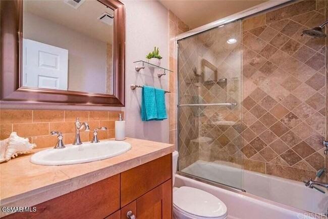 Building Photo - 404 Via Colinas