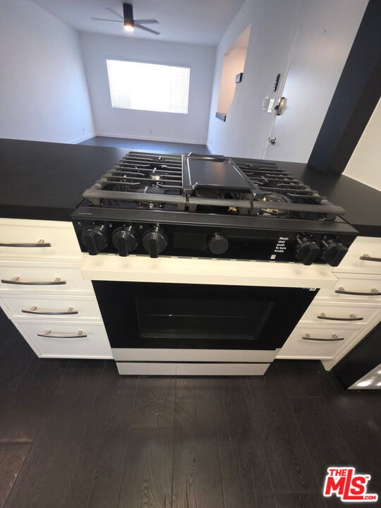 Building Photo - 525 Broadway St