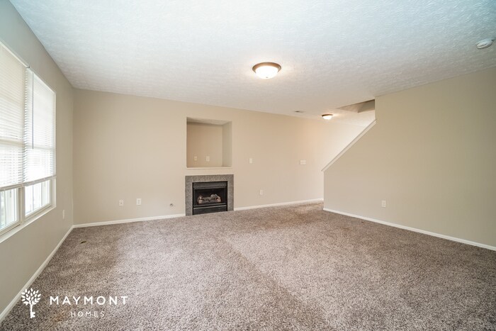 Building Photo - 5389 Blanchard Dr