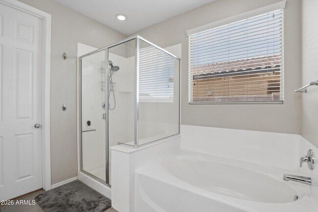 Building Photo - 17766 W Granite View Dr