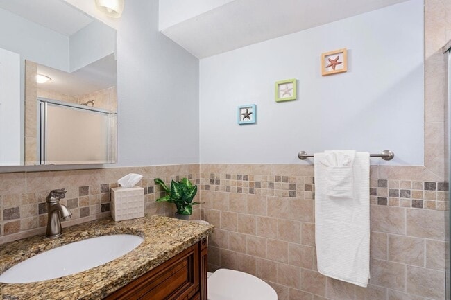 Building Photo - 22 S Washington Ave