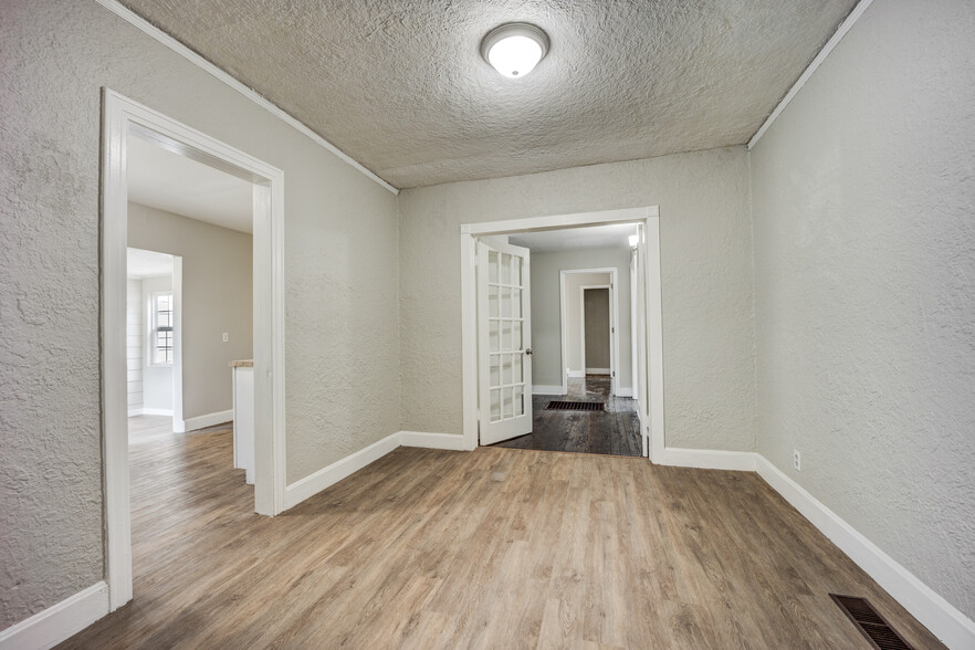 Building Photo - 1426 N 40th St