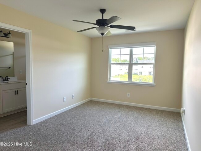 Building Photo - 69 Outrigger Dr
