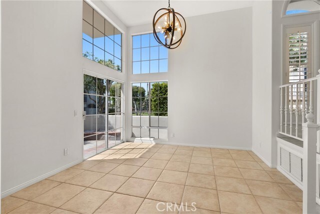 Building Photo - 6042 Shadowbrook Cir