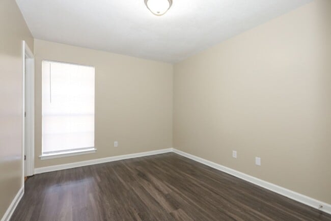 Building Photo - 1274 Parkrose Rd