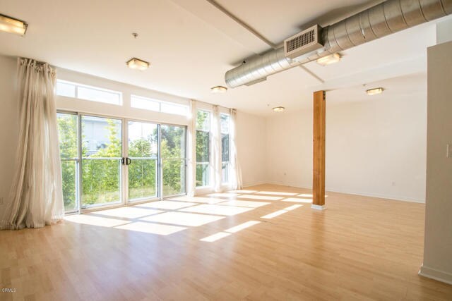 Building Photo - 4215 Glencoe Ave