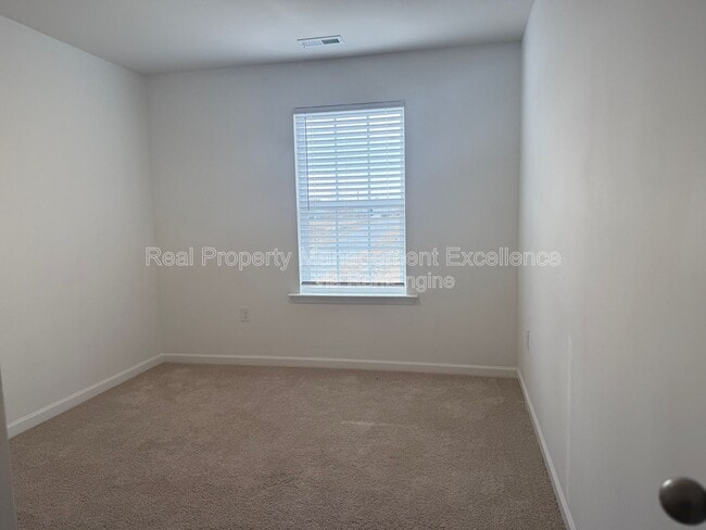 Building Photo - 3117 Pasile Ct