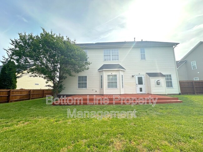 Building Photo - 4845 Chesney St NW