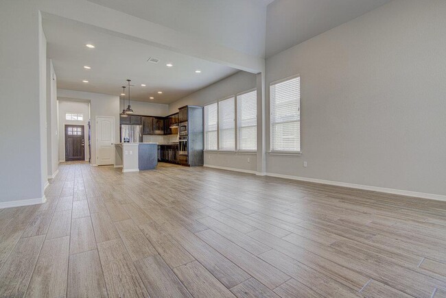 Building Photo - 20308 Crested Caracara Ln