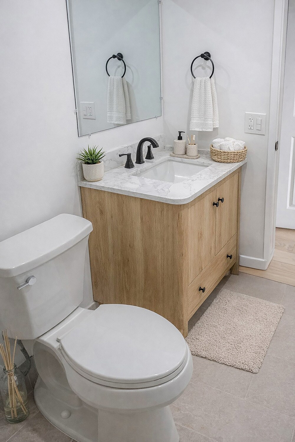 Building Photo - 3001 S Course Dr