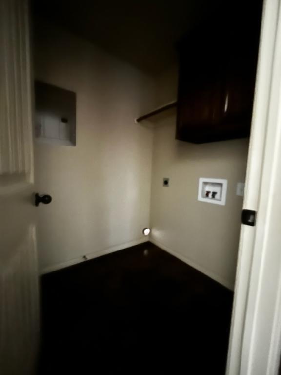 Building Photo - 1319 Greens Dr