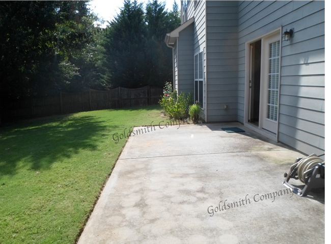 Building Photo - 420 Abby Cir