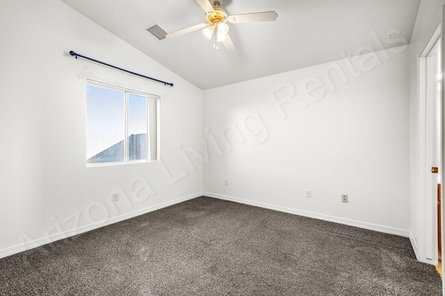 Building Photo - PERFECT CUL-DE-SAC HOME