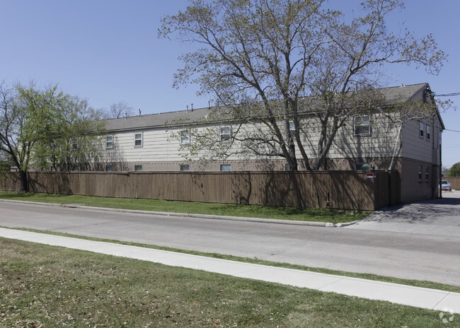 1507 N 10th St - Cameo Place