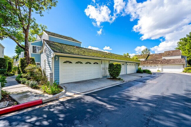 Building Photo - 620 Holbrook Ct