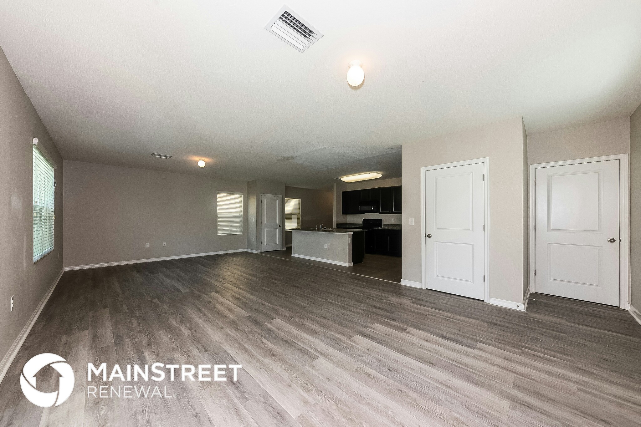 Building Photo - 5012 San Palermo Dr