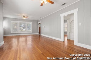 Building Photo - 422 E French Pl
