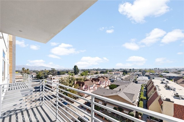 Building Photo - 168 S Monterey St