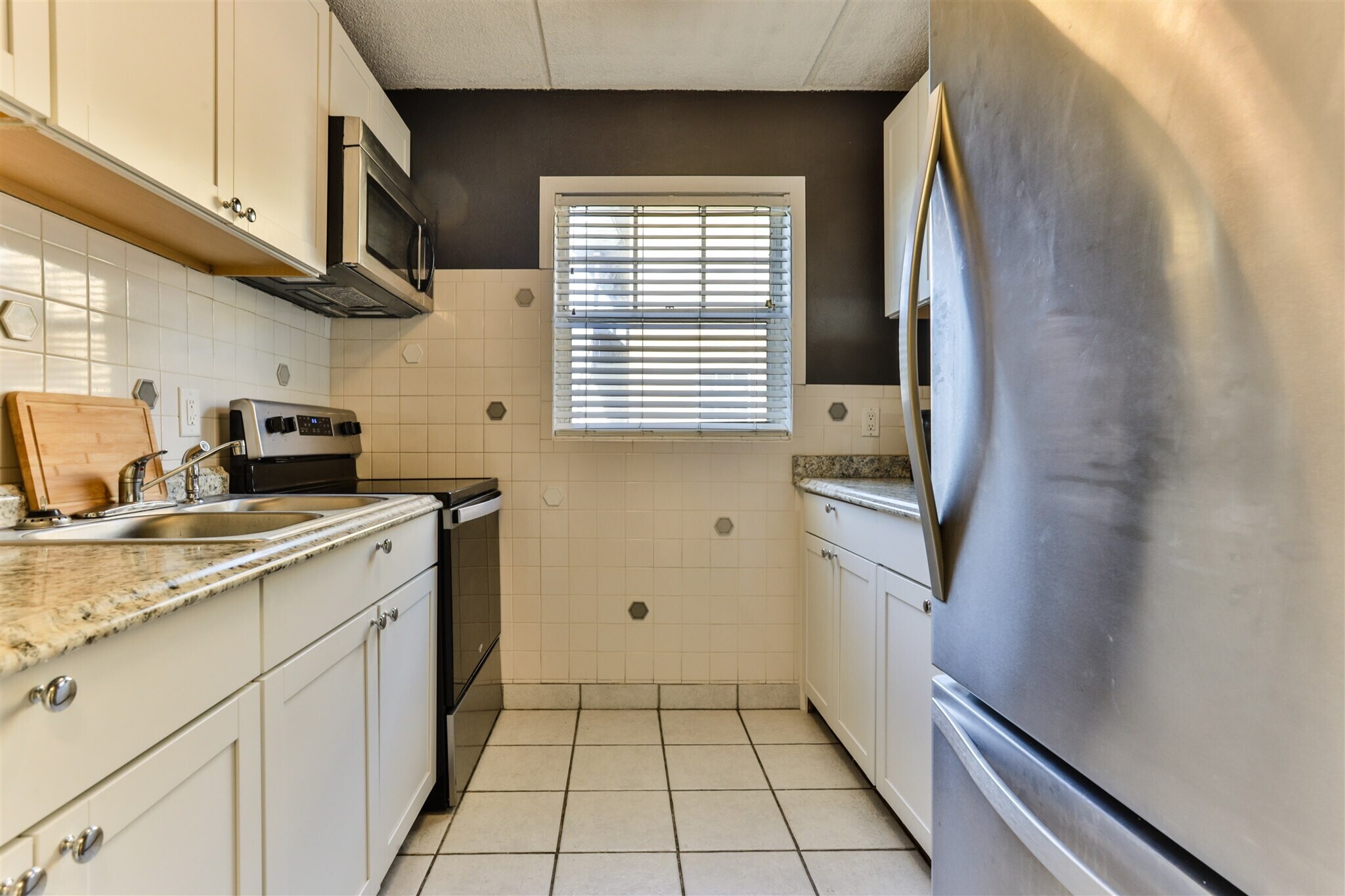 Building Photo - 1510 Ocean Shore Blvd