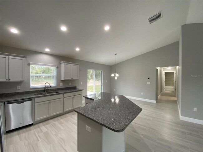 Building Photo - 13791 SW 33rd Terrace