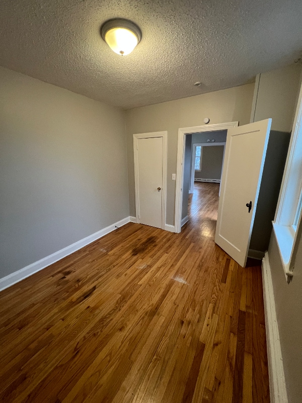 Building Photo - 20 Willington Ave