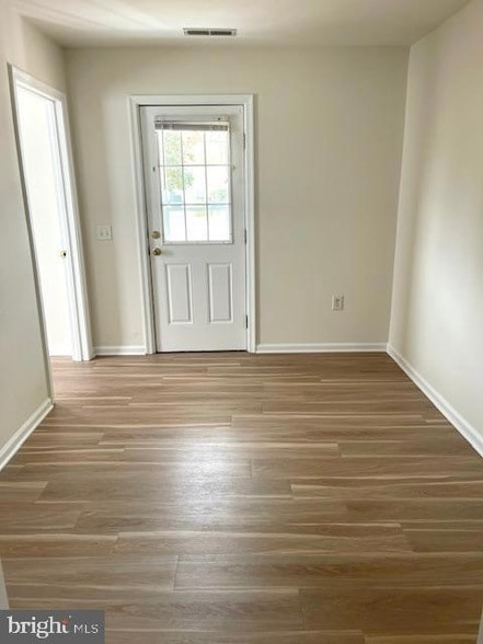 Building Photo - 5373 Potomac Dr