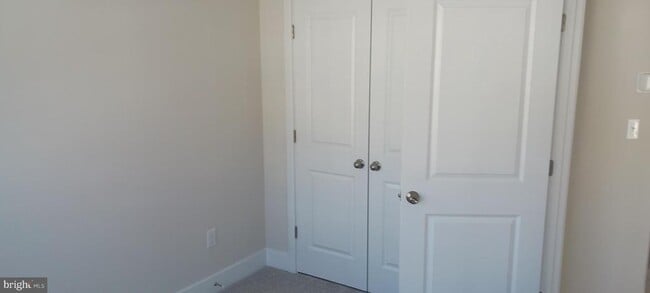 Building Photo - 2272 Marcy Dr